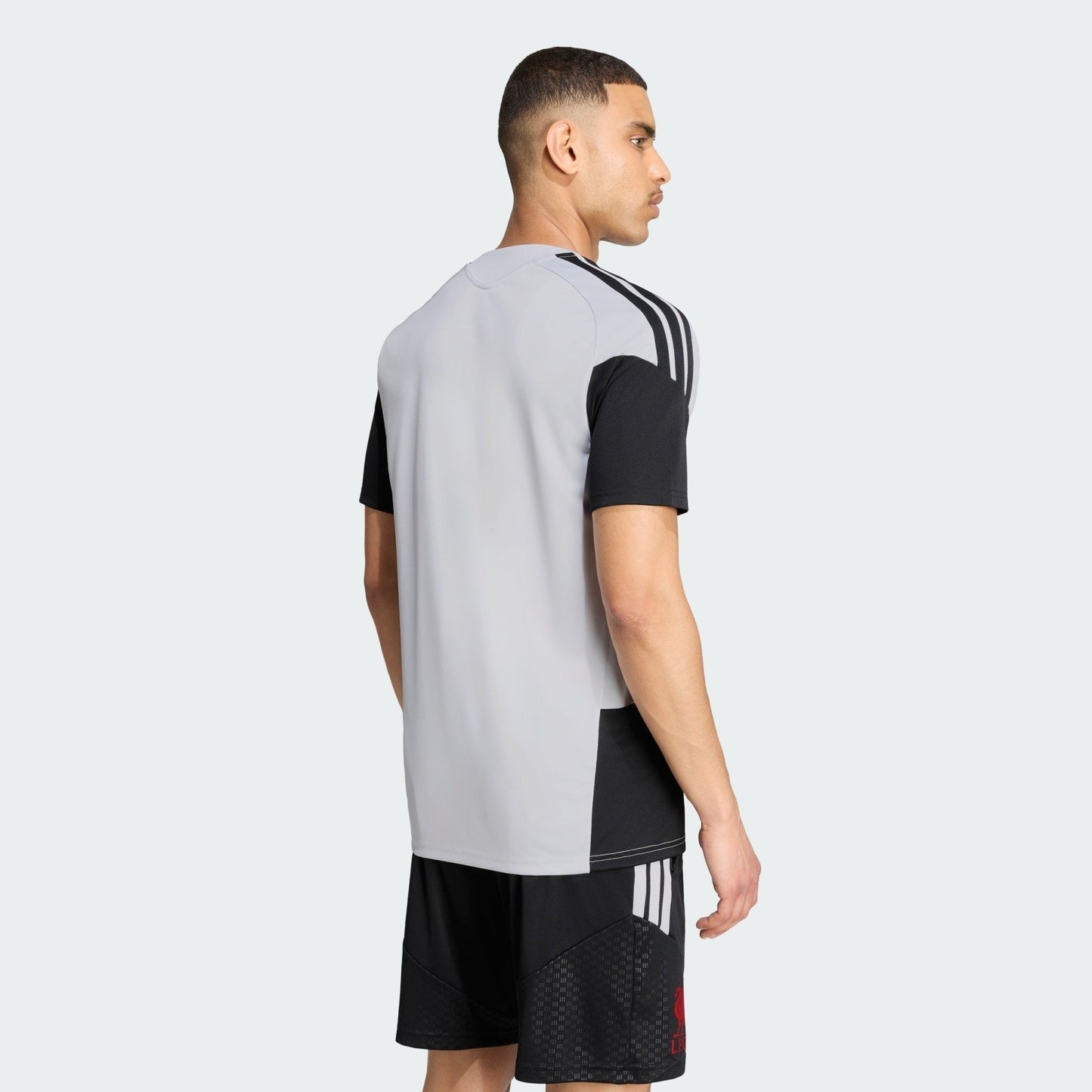 Training 2 26/27 Fan Shirt