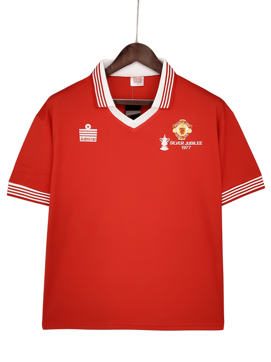 MANCHESTER UNITED I 1977 MAN (RETRO)