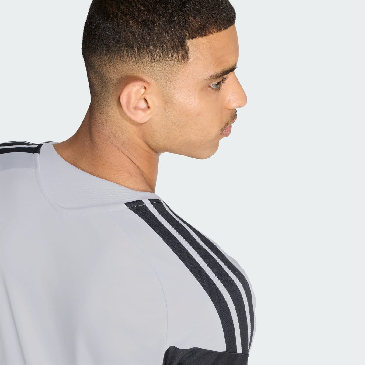 Training 2 26/27 Fan Shirt