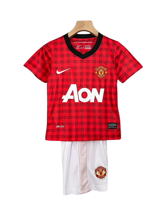MANCHESTER UNITED I 12/13 CHILDREN'S SET (RETRO)