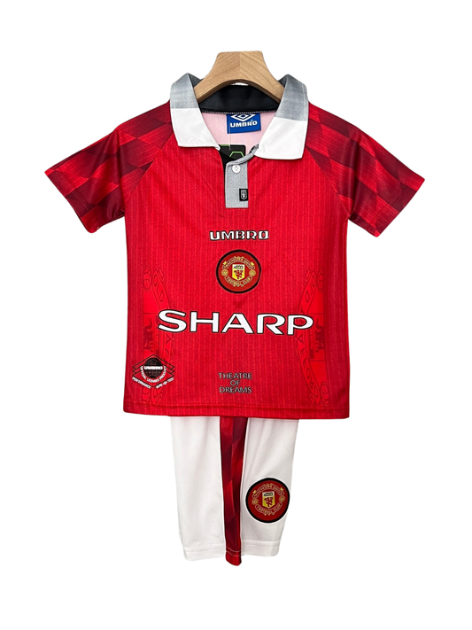 MANCHESTER UNITED I 96/97 CHILDREN'S SET (RETRO)